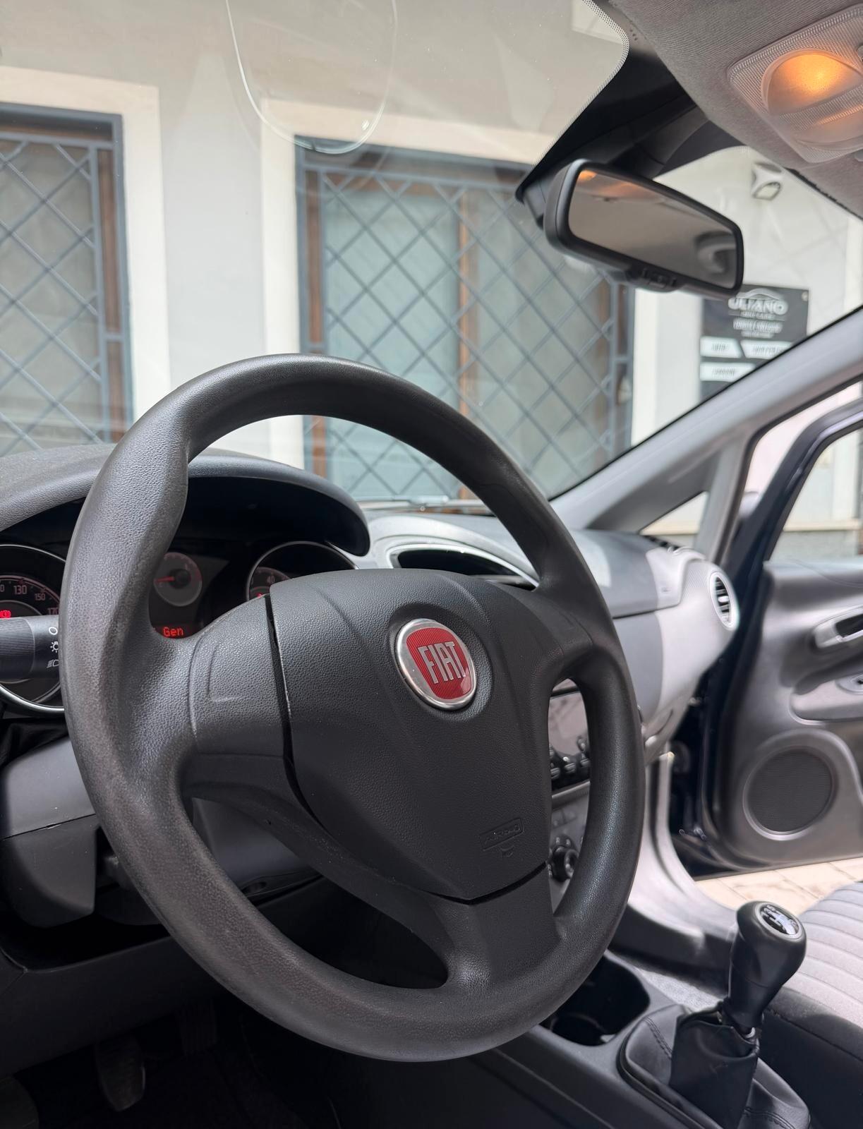 Fiat Punto 1.3 MJT II S&S 95 CV 5 porte Street