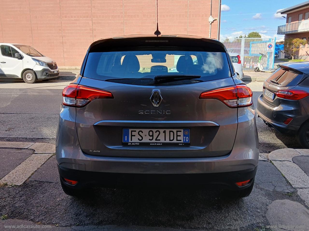 RENAULT Scénic dCi 8V 110 CV EDC Energy Zen