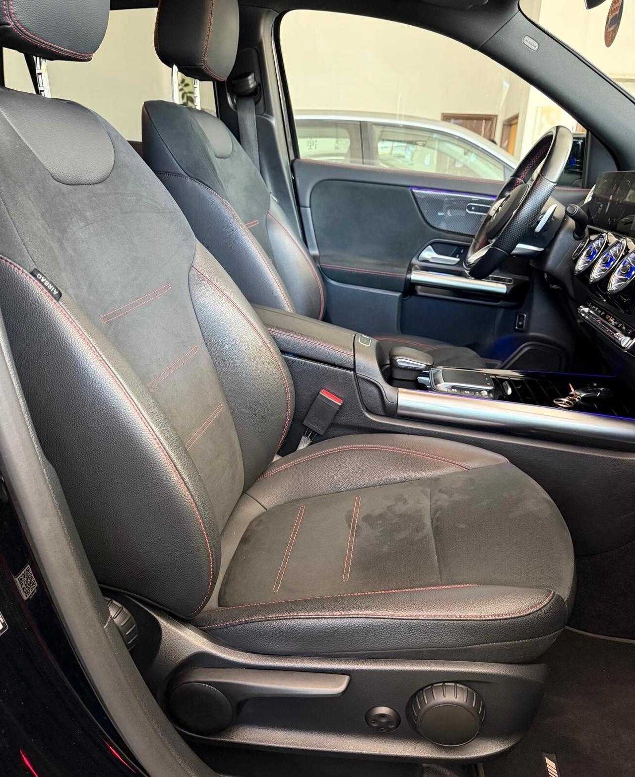 Mercedes-benz GLA 180 AMG LINE
