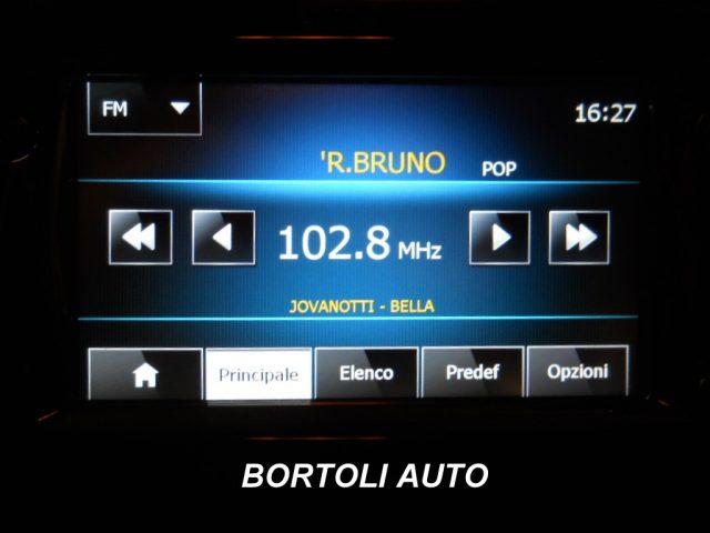 RENAULT Clio 1.5 dCi 136.000 KM COSTUME NATIONAL NAVIGATORE