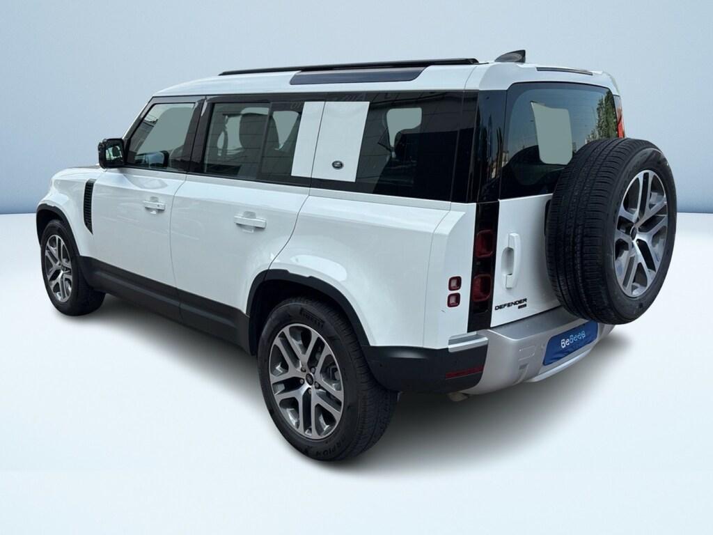 Land Rover Defender 110 3.0 I6 MHEV SE AWD Auto
