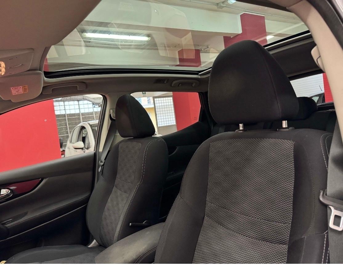 Nissan Qashqai 1.2 AUT-N-Connecta Tetto-UniPro-Garantita-Permute