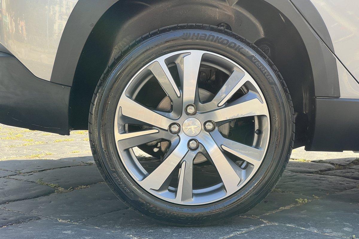 PEUGEOT 2008 1° serie BlueHDi 100 S&S Allure