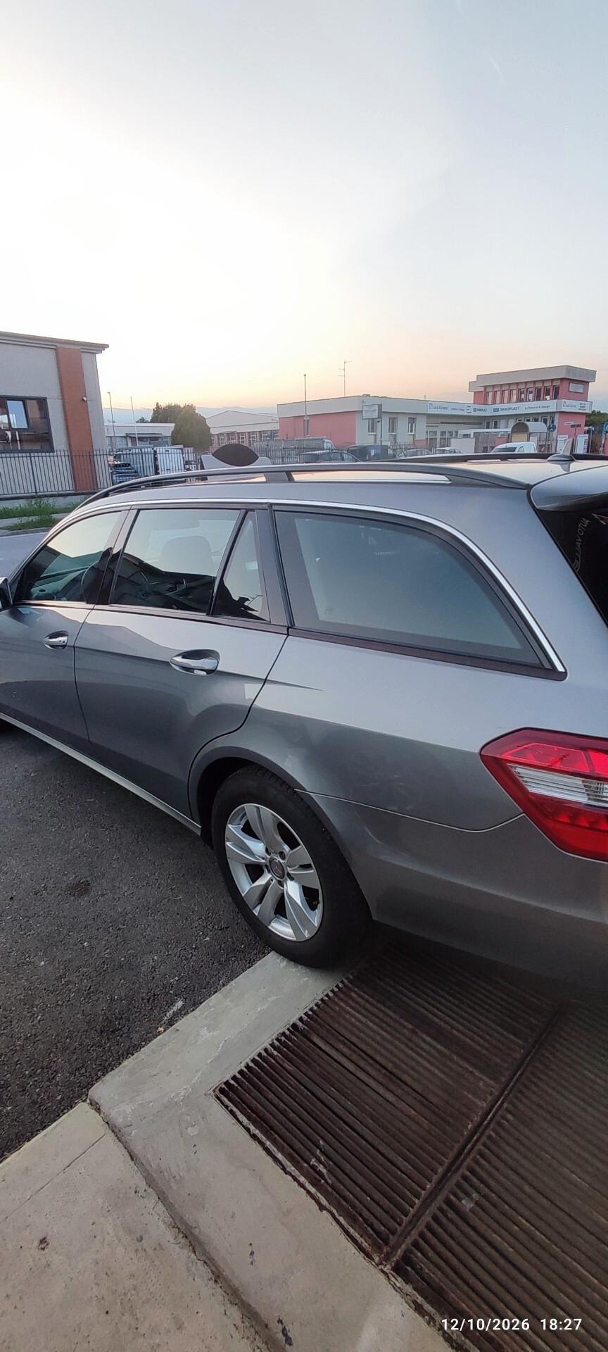 Mercedes-benz E 220 CDI S.W. BlueEFFICIENCY Executive