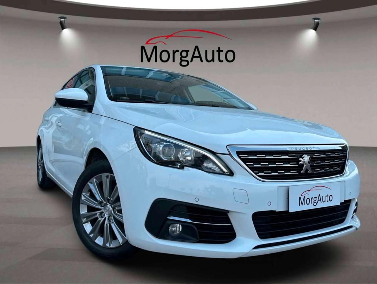 Peugeot 308 Berlina 5p. 1.5 bluehdi 131CV Allure