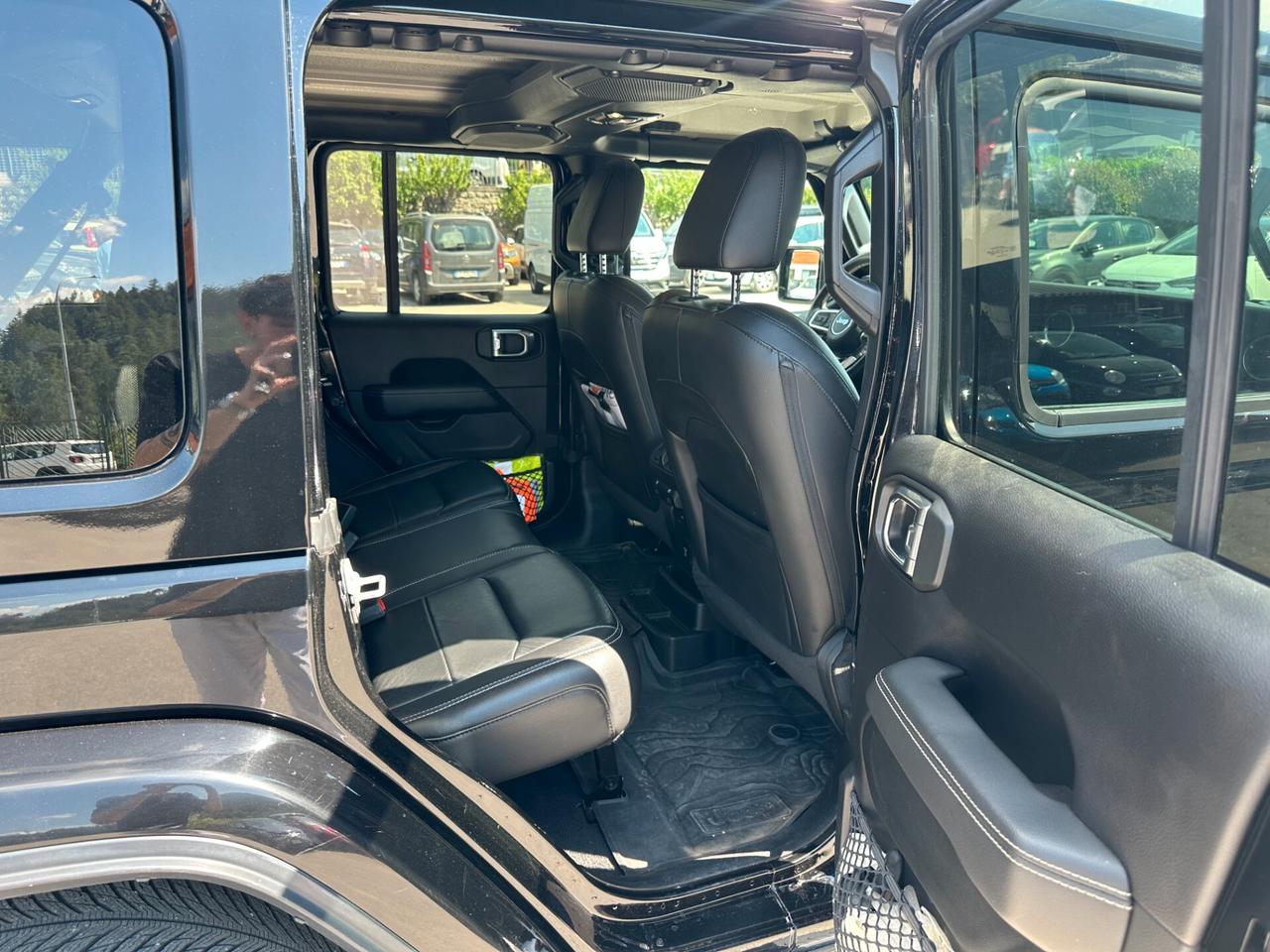 Jeep Wrangler Unlimited 2.0 Turbo Sahara