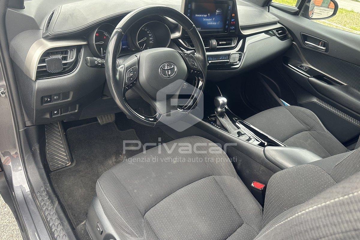 TOYOTA C-HR 1.8 Hybrid E-CVT Trend