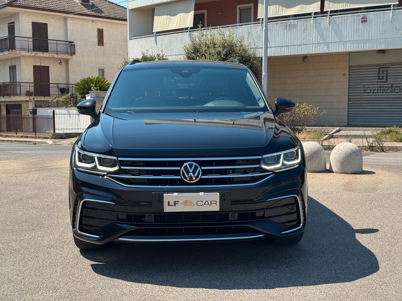 Volkswagen Tiguan 2.0 TDI 150 cv SCR DSG 4MOTION R-Line