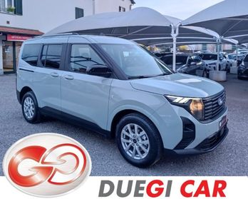 FORD Tourneo Courier 1.0 EcoBoost Powershift Titanium