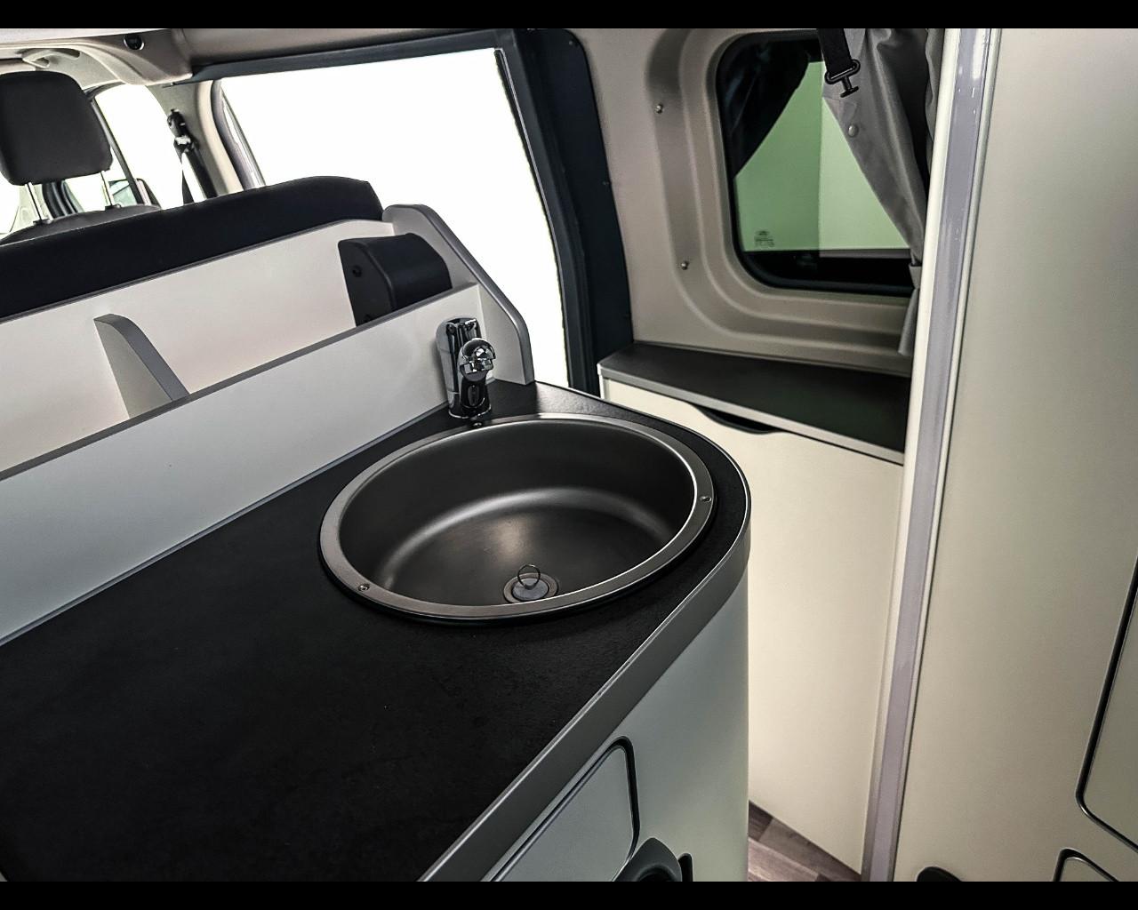 FORD Transit Custom - TRANSIT CUSTOM WESTFALIA NUGGET 320 L1 131 CV