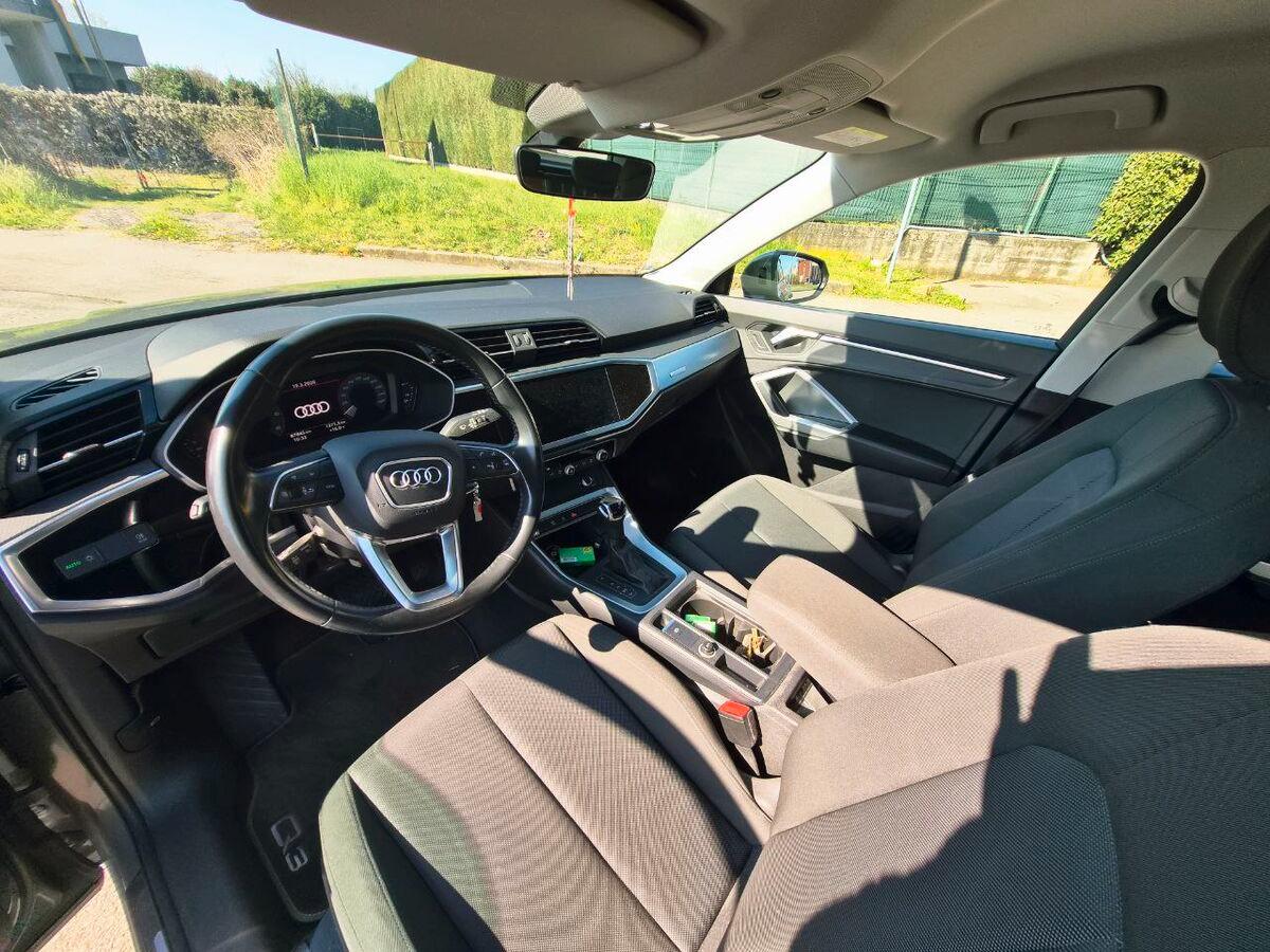 Audi Q3 35 2.0 tdi Business Advanced s-tronic