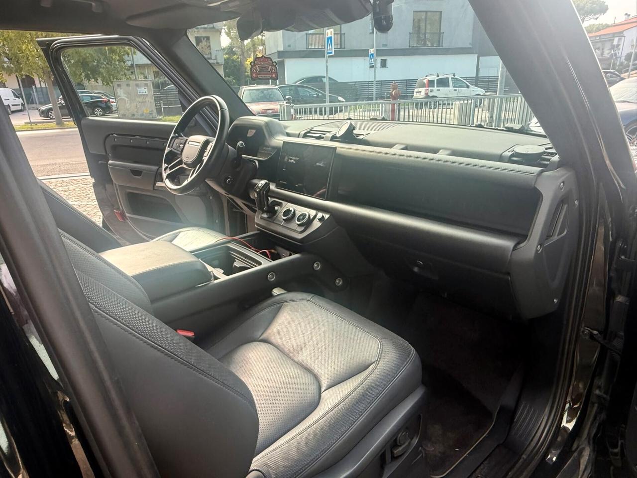 Land Rover Defender 90 3.0D I6 300 CV AWD Auto X-Dynamic S