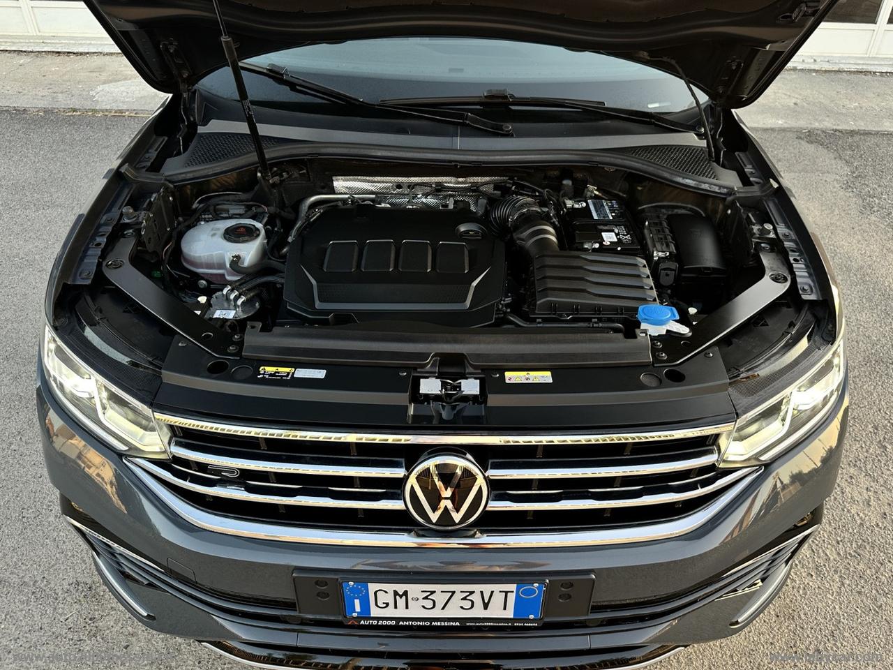 VOLKSWAGEN Tiguan 2.0 TDI 150CV SCR DSG R-Line