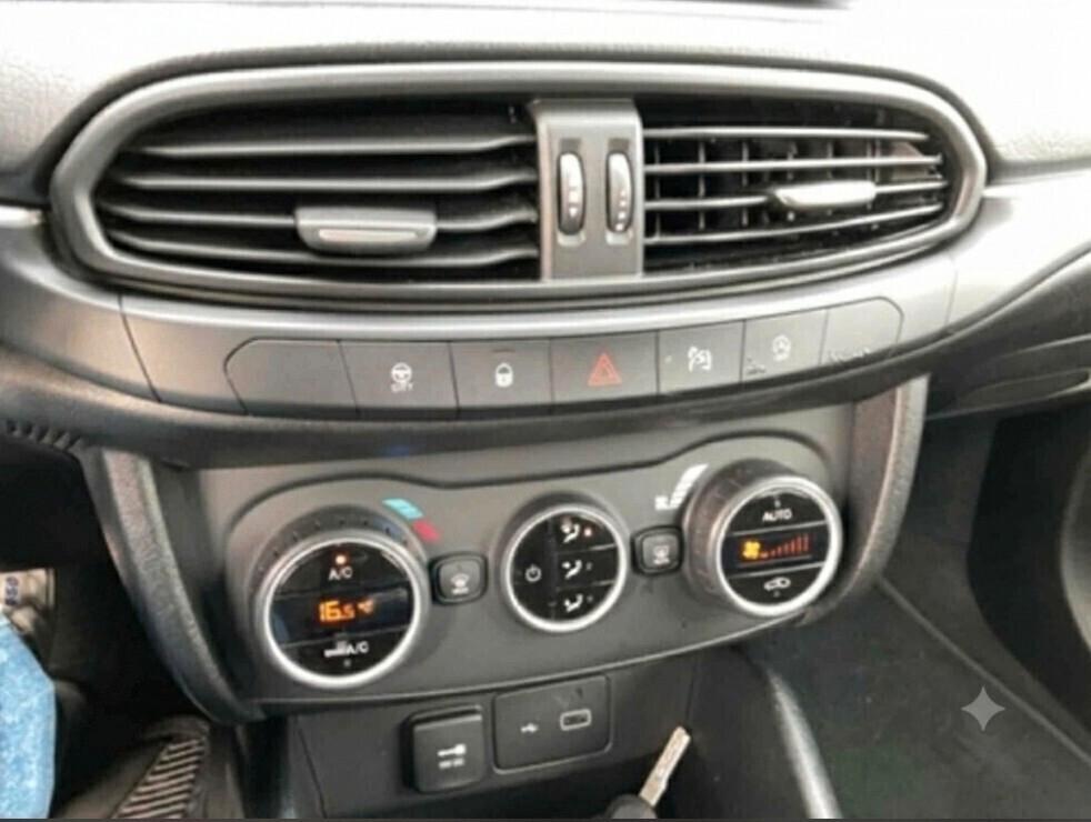 Fiat Tipo 1.6 Mjt 120cv S&S DCT SW S-Design