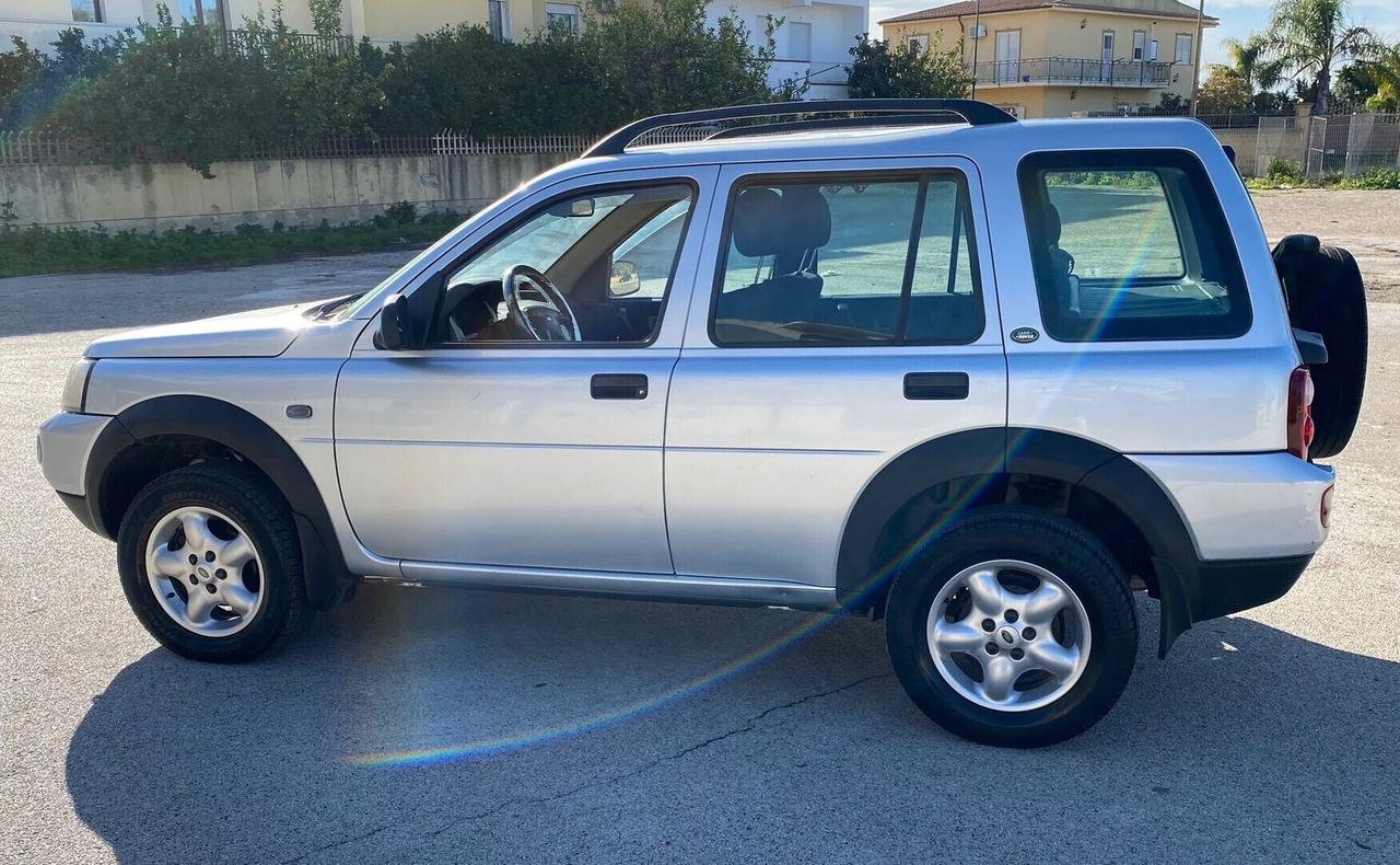 Land Rover Freelander 4x4 Finanziaria senza busta paga