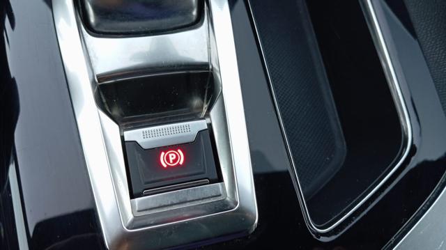 PEUGEOT 5008 *PROMO* BlueHDi 130 S&S EAT8 GT Line