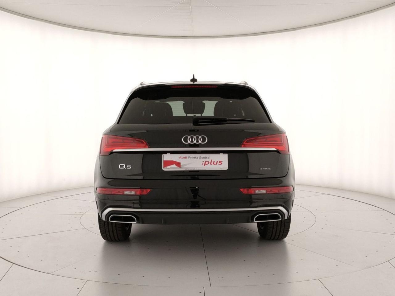 Audi Q5 40 2.0 tdi mhev 12v quattro s-tronic