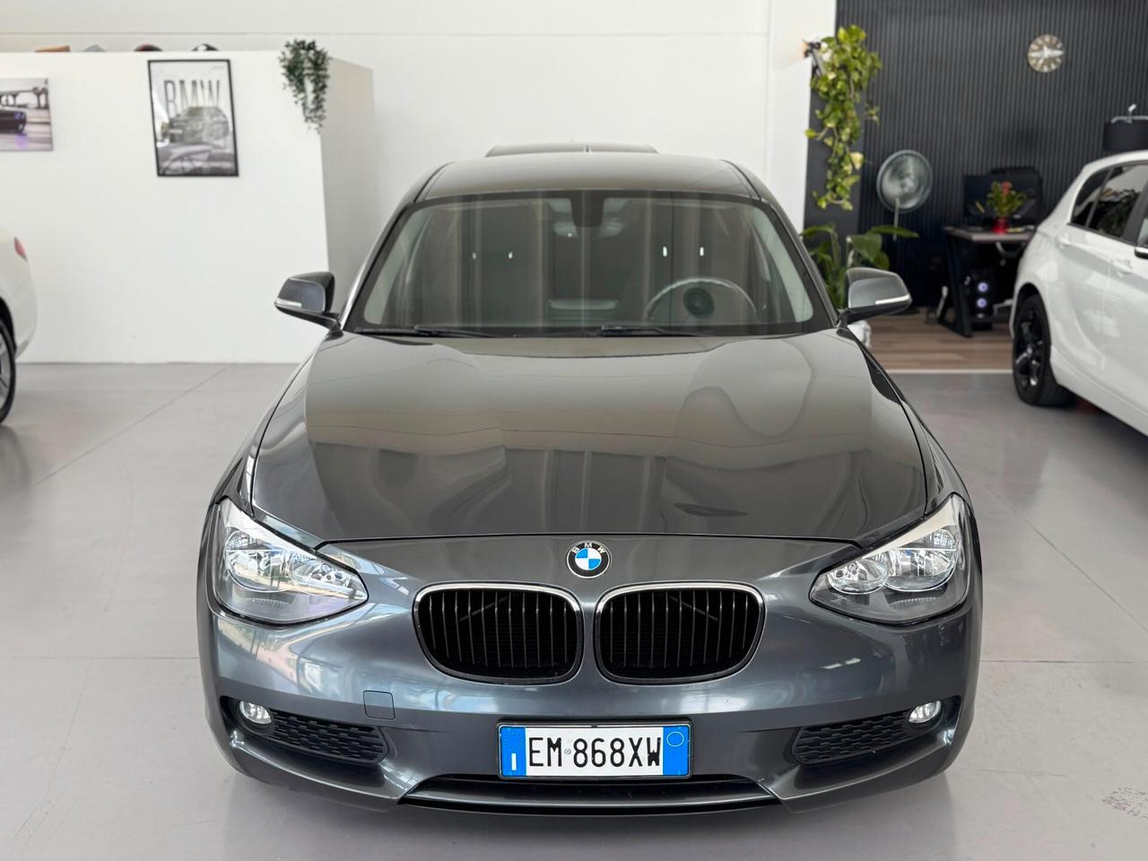 Bmw 116 116d 5p. Urban
