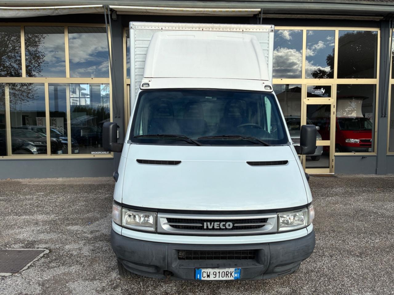 Iveco Daily 35 3.0 Hpi TDI PLM-RG Cassonato