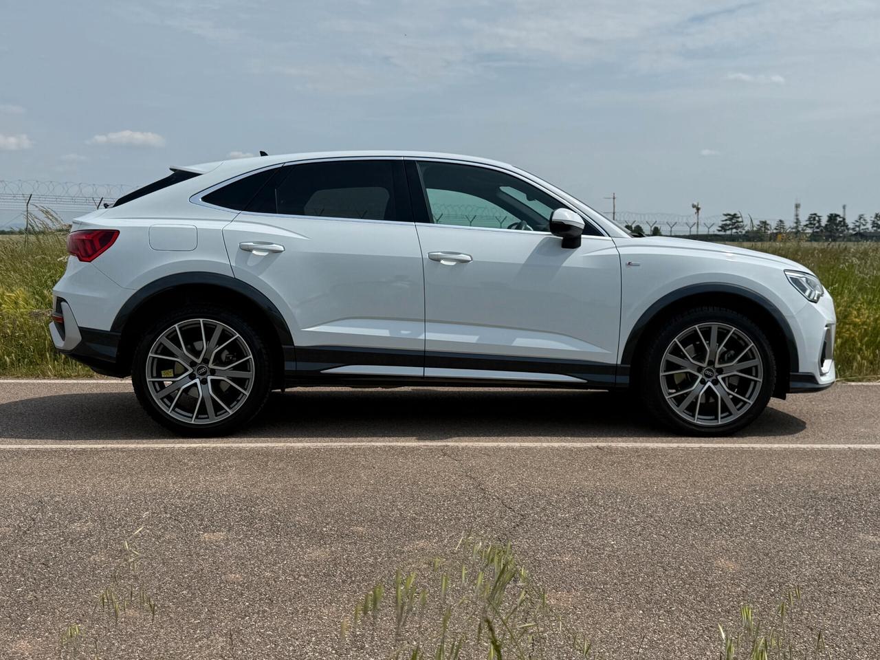Audi Q3 40 TDI Quattro S tronic S-Line Edition "PERFETTA"