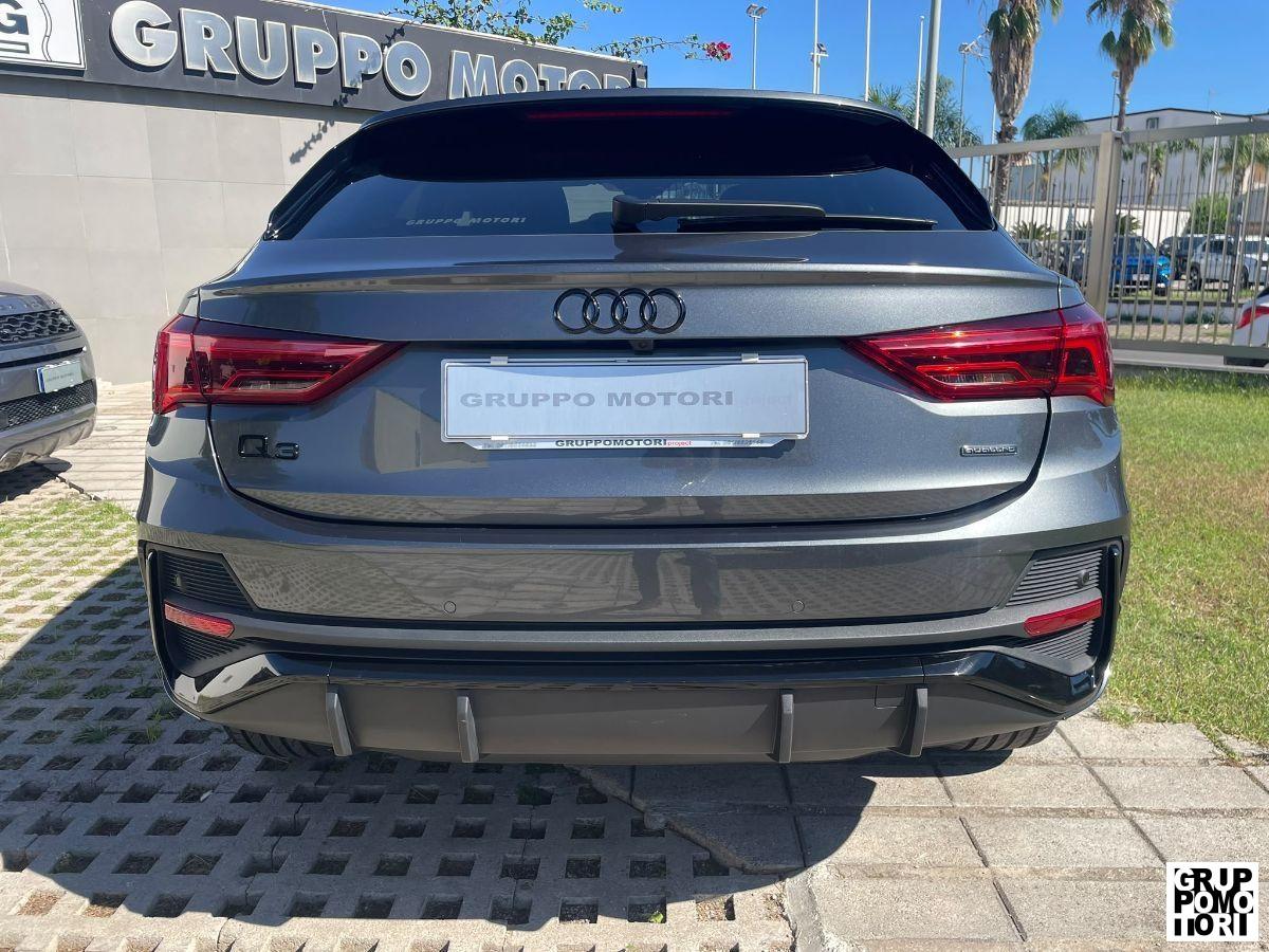 AUDI - Q3 Sportback - Q3 SPB 40 TDI qu. S tr. S line edition