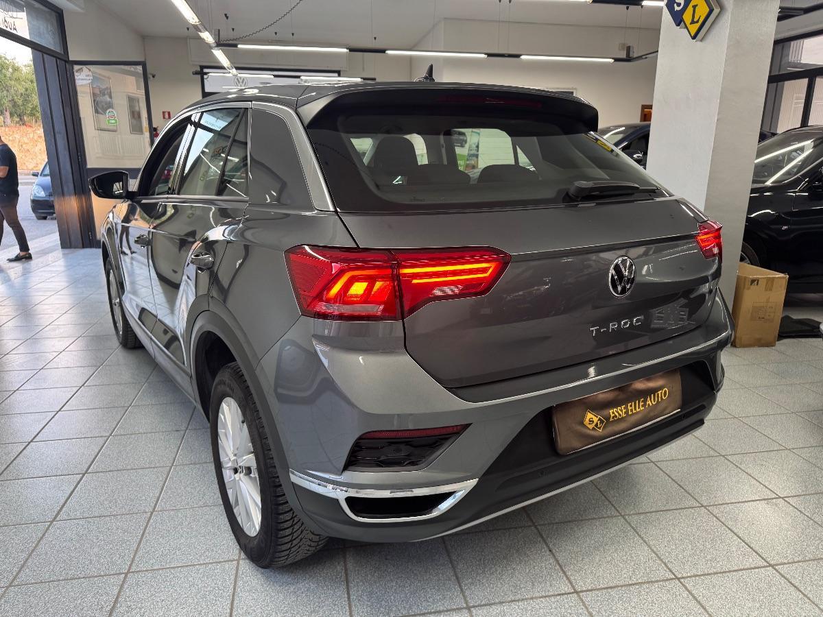 VOLKSWAGEN T-ROC 2.0 TDI DSG Business UNICO PROP/ NAVI/ CARPLAY