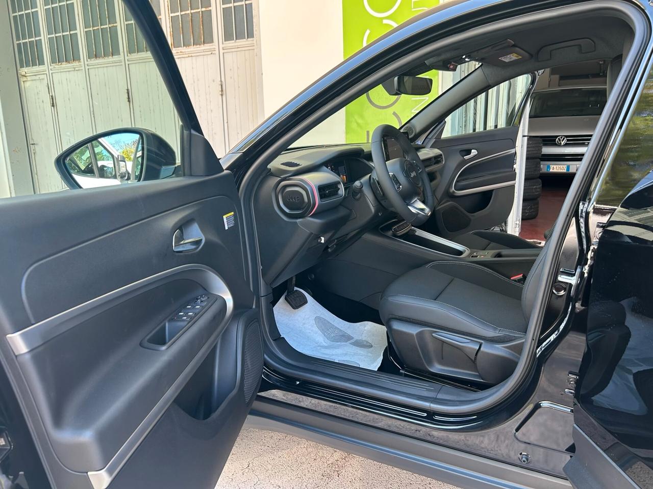 Jeep Avenger 1.2 turbo mhev Summit dct6 PROMO KM0