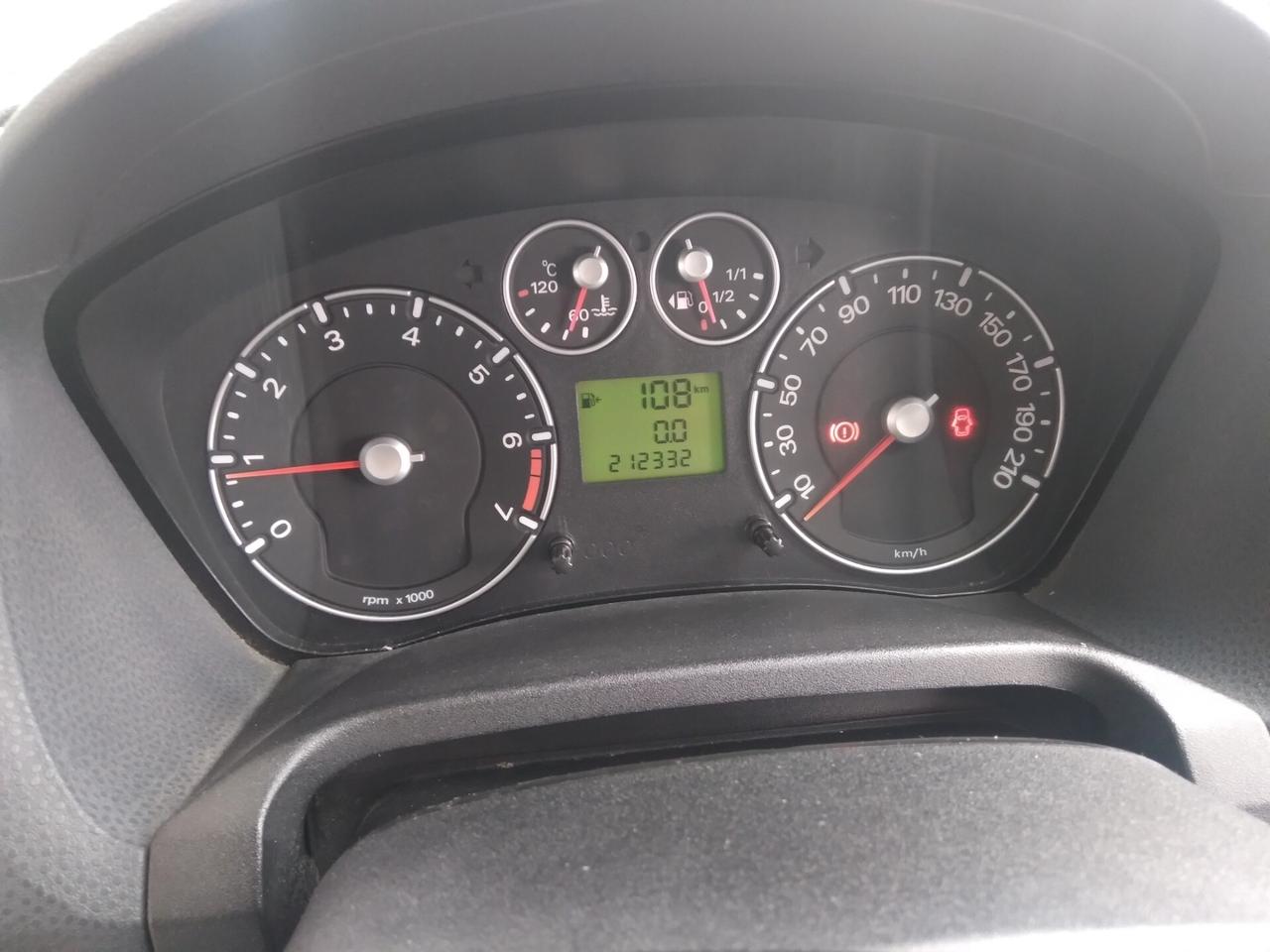 Ford Fiesta 1.2 16V 75cv 5p titanium