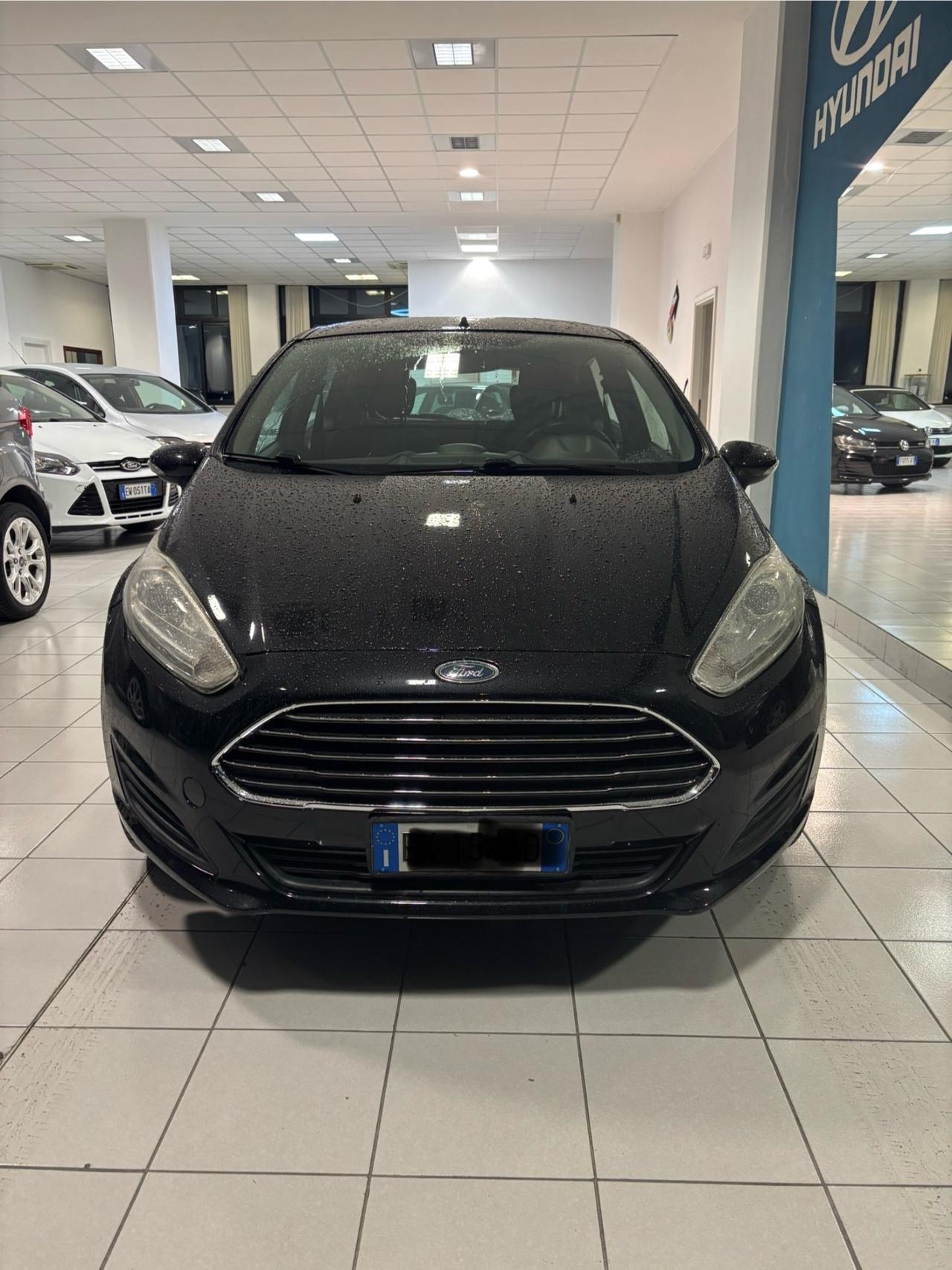 Ford Fiesta 1.5 TDCi 75CV 5 porte Titanium