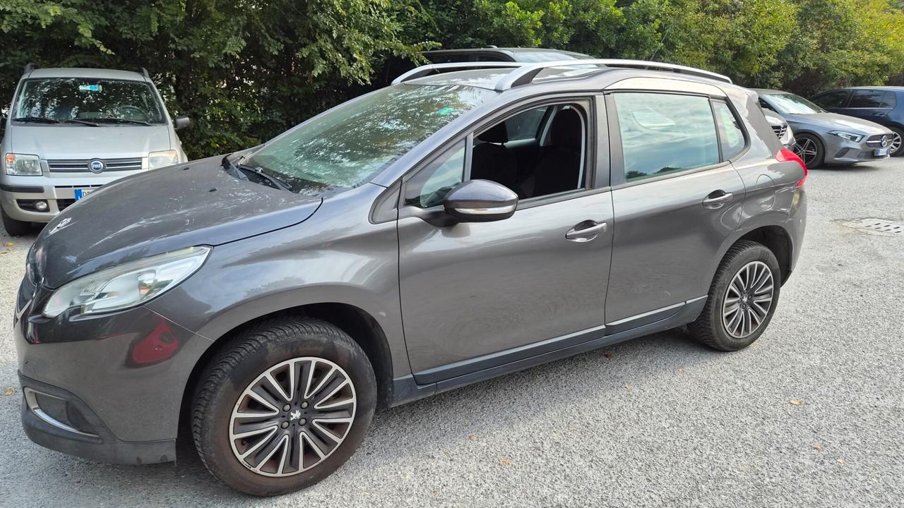 Peugeot 2008 PureTech 82 Allure