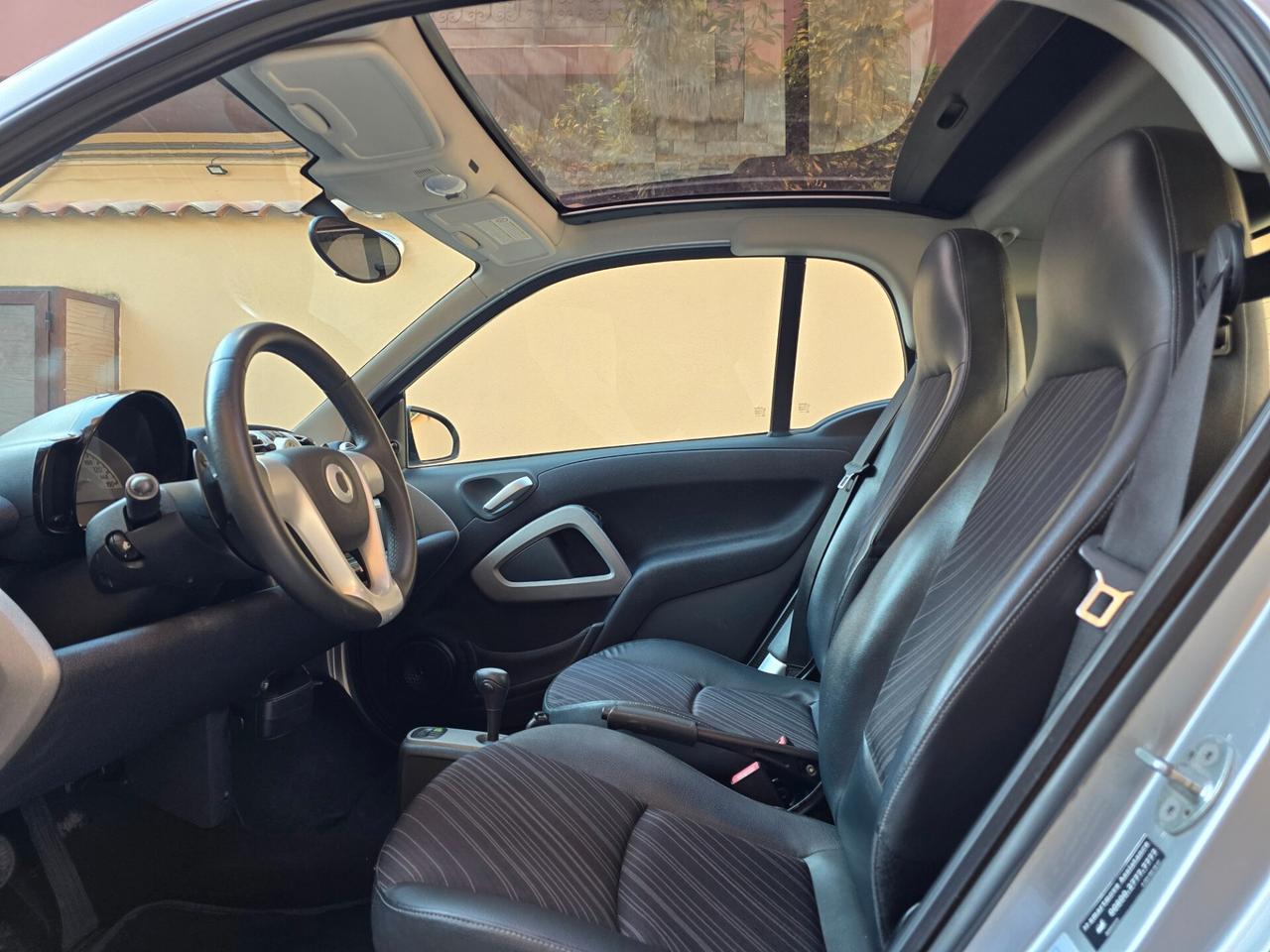 Smart ForTwo 1000 52 kW MHD coupé pulse