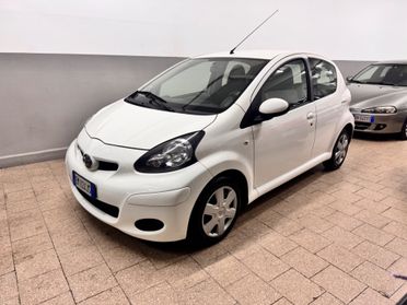 Toyota Aygo 1.0 68 Cv 5 Porte Lounge - 2012