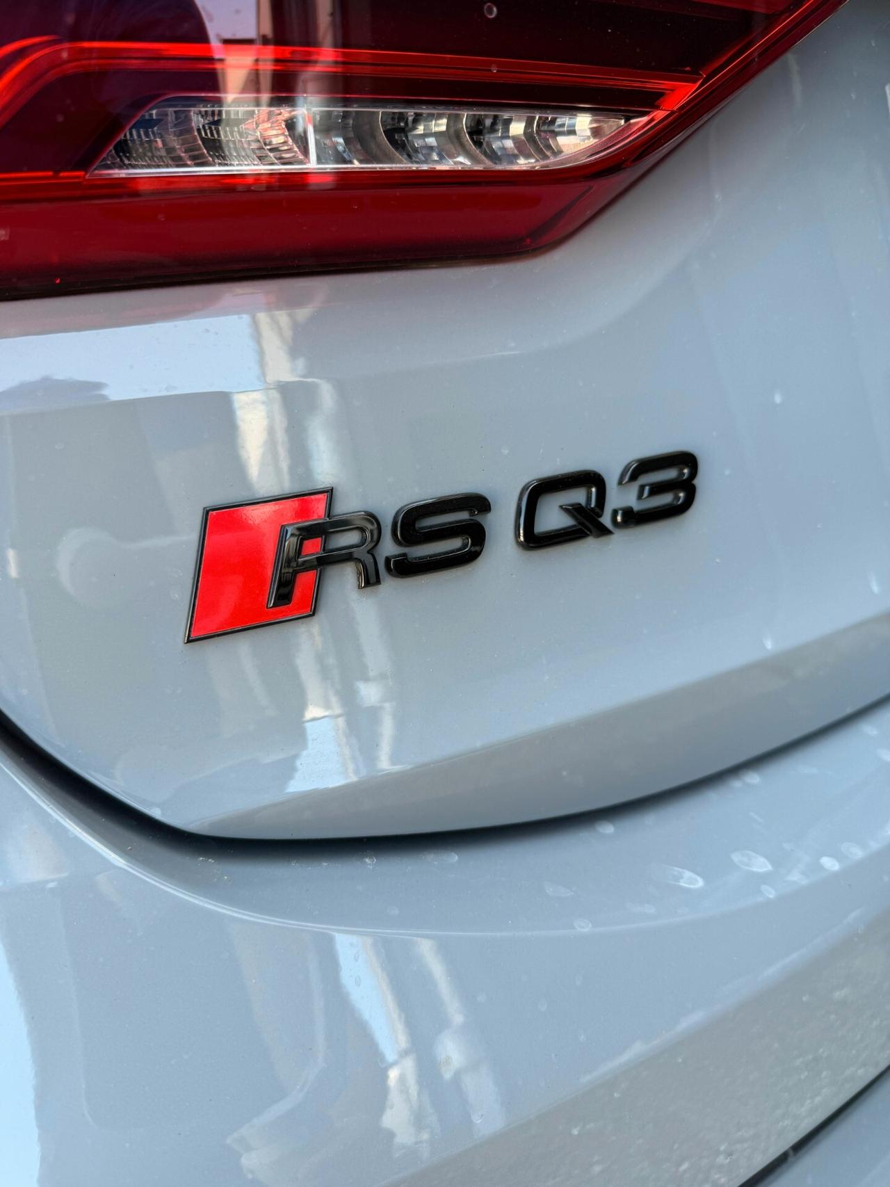 Audi Q3 RS Q3 SPB quattro S tronic