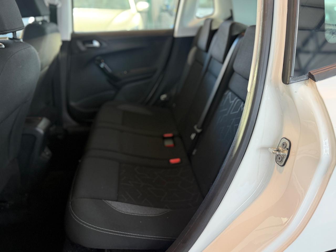 Peugeot 2008 GPL 82CV EURO 6 Neopatentati 2020