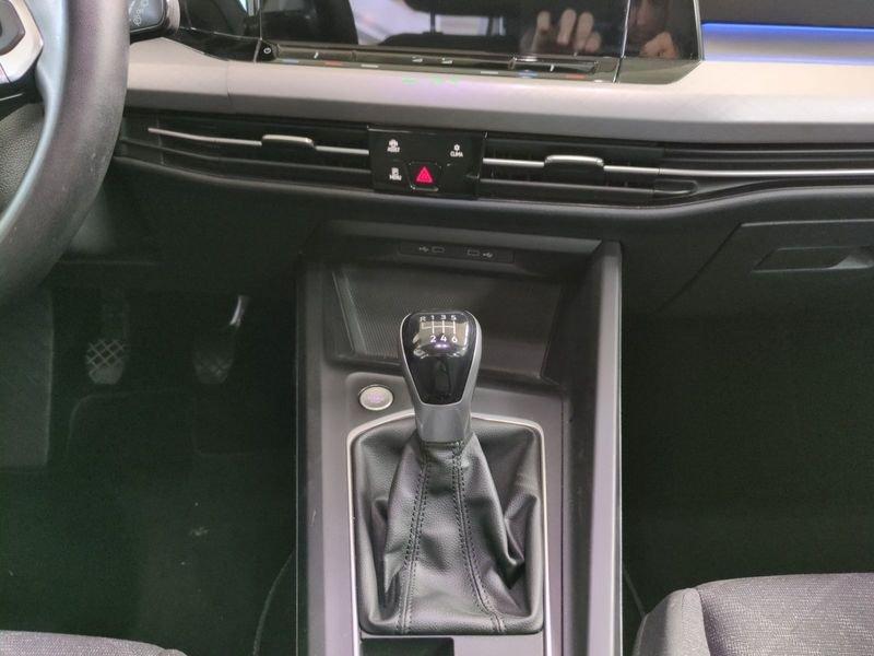 Volkswagen Golf 8 serie 2.0 TDI 115 CV SCR Life