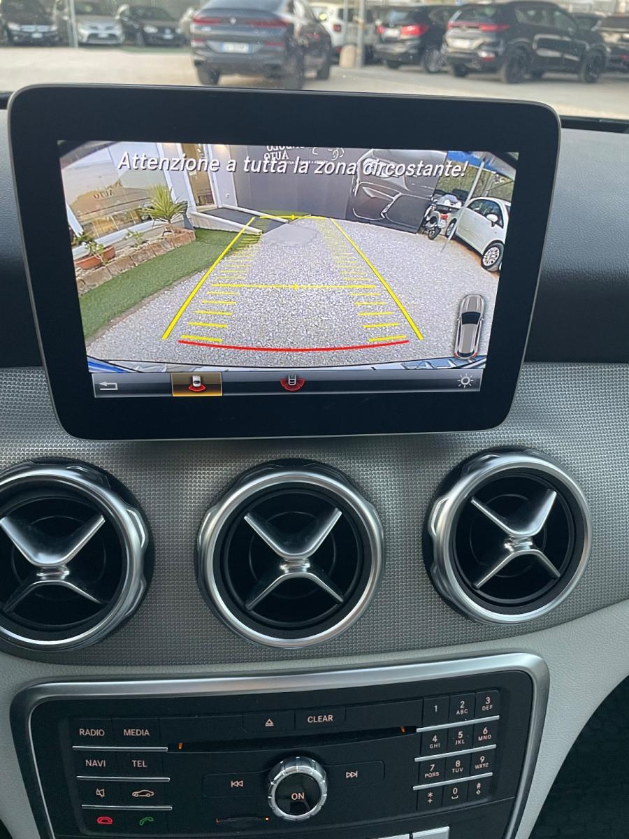 MERCEDES - Classe GLA - GLA 200 d Automatic Premium