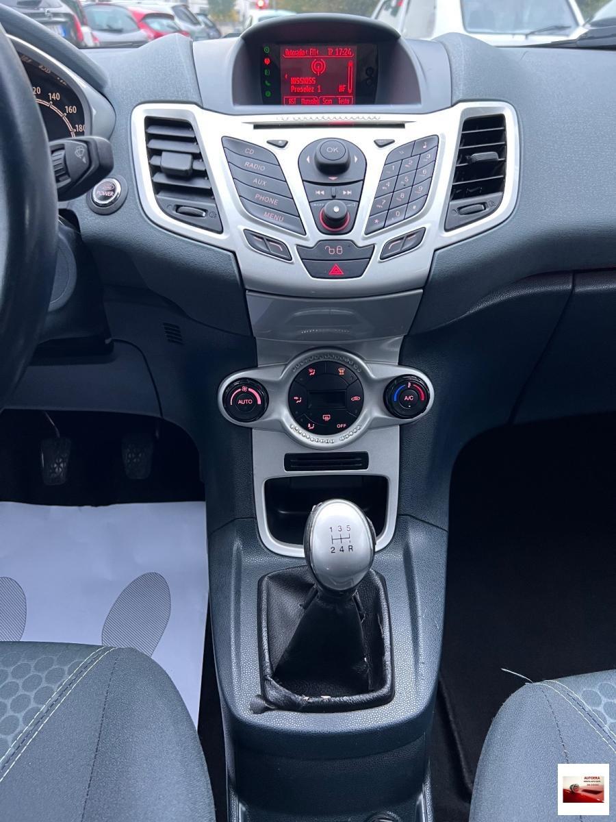 FORD - Fiesta - 1.4 TDCi 70CV 5p. Titanium.Bs.