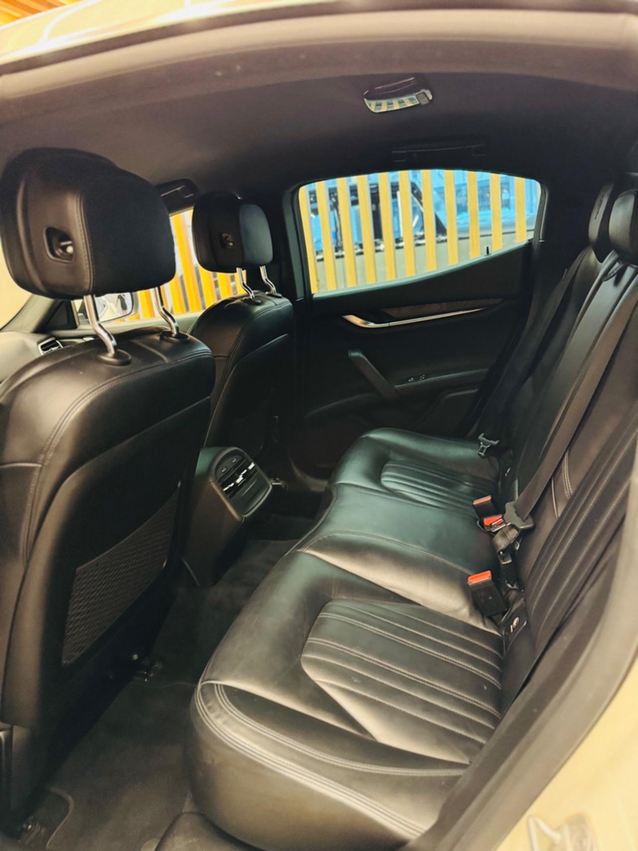 Maserati Ghibli V6 Diesel 275 CV PARI AL NUOVO