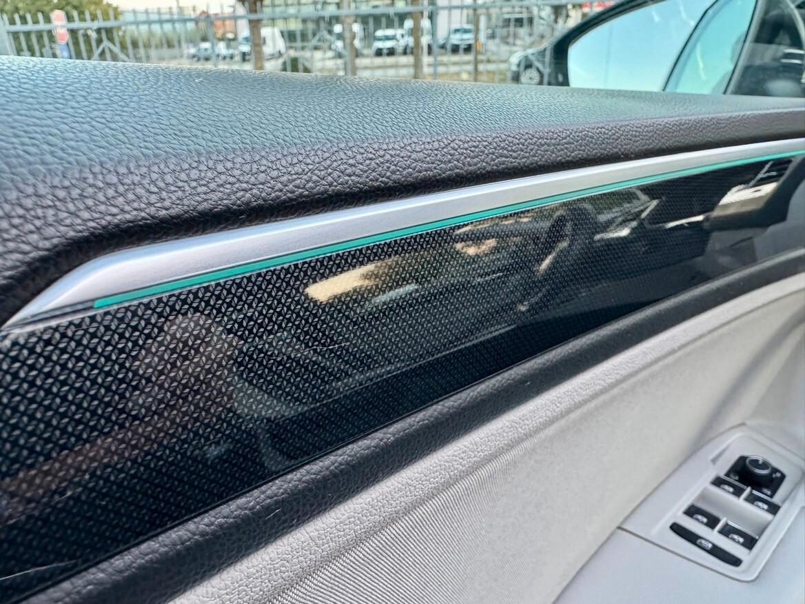 Volkswagen Tiguan 2.0 TDI 150 CV SCR DSG Elegance FARI LED