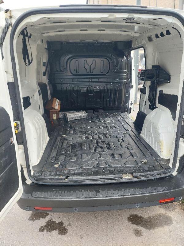 Fiat Doblò Maxi 1.4 T-Jet Natural Power Maxi 3posti Motore Nuovo