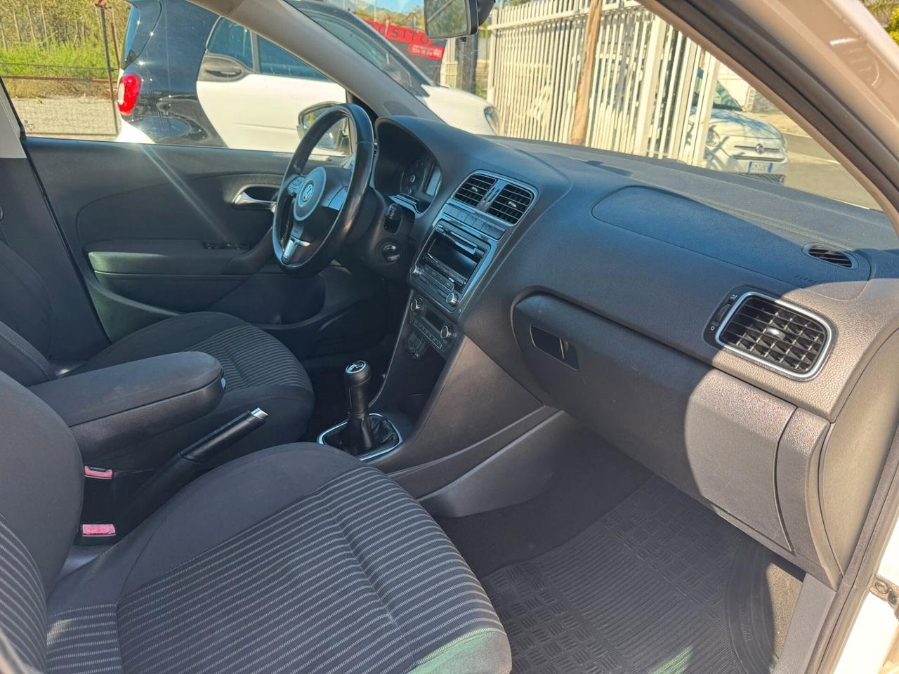 Volkswagen Polo 1.6 GPL 2013