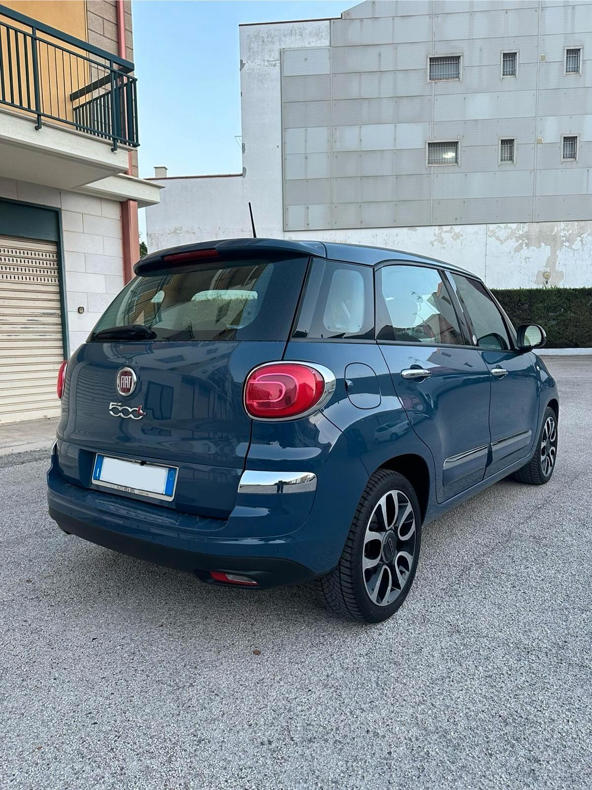 Fiat 500L 1.6 Multijet 120 CV Mirror