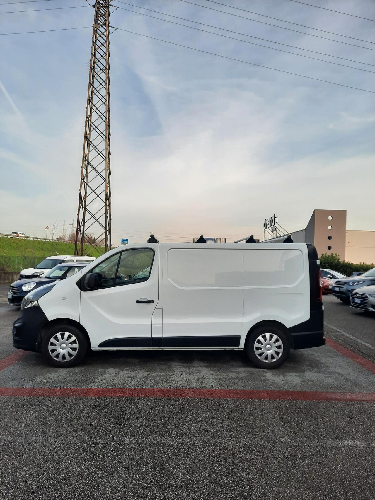 Opel Vivaro 27 1.6 CDTI 120CV PC-TN PR.IVATOFurgone Edition