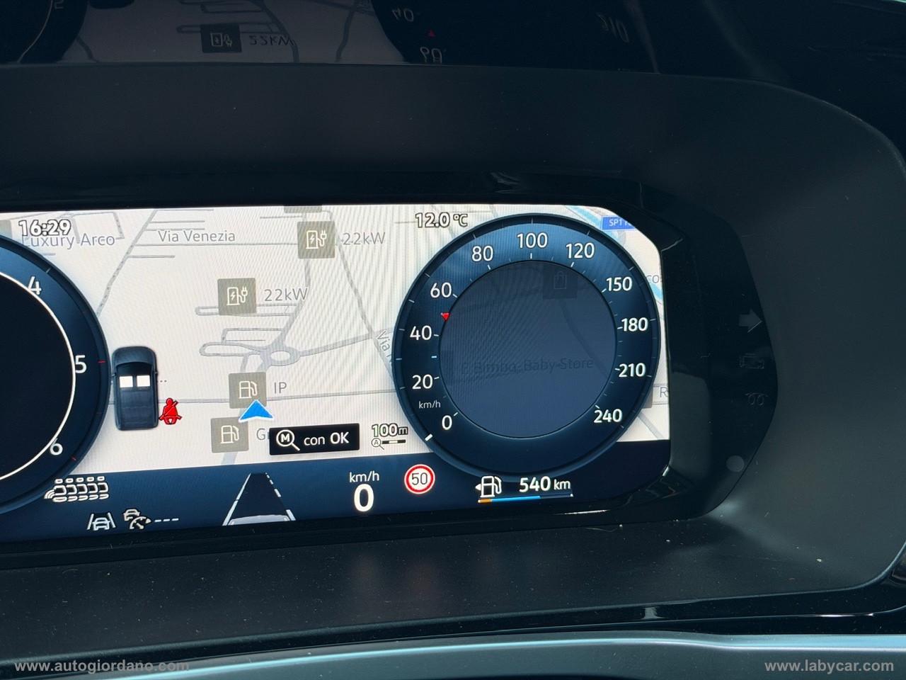 FORD Gr.Tourneo Connect 2.0 122 aut. Tit.