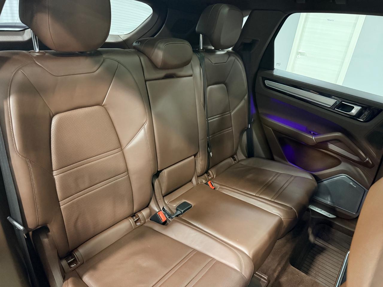Porsche Cayenne 3.0 V6 1 PROPRIETARIO "BURMESTER"