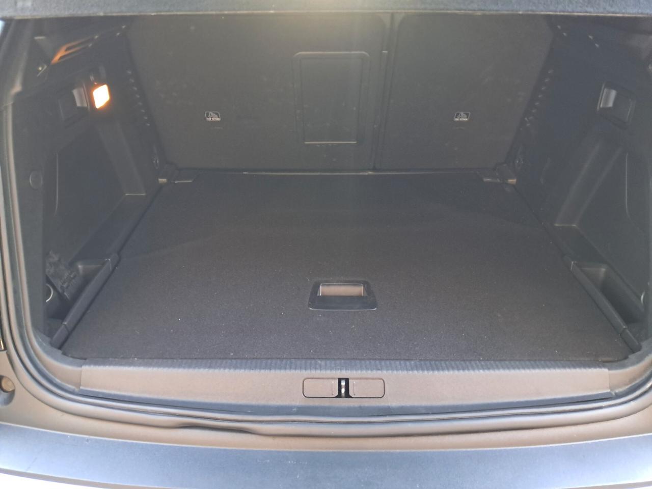Peugeot 3008 BlueHDi 130 cv EAT8 Allure