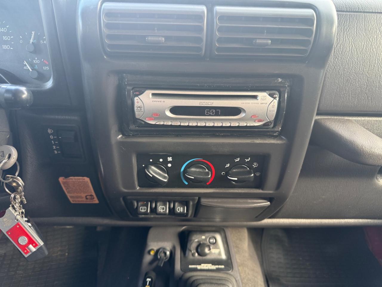 Jeep Wrangler 2.5 cat Sport