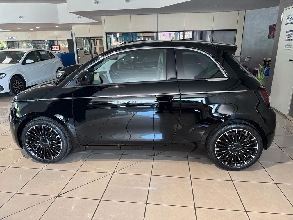 Fiat 500 1.0 hybrid La Prima Nav Led Cam App conn 17" Neopat