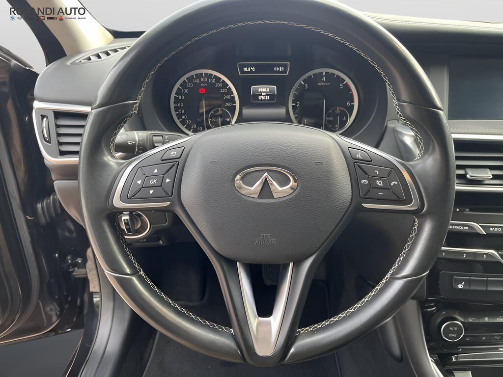 Infiniti Q30 1.5 D Premium Tech