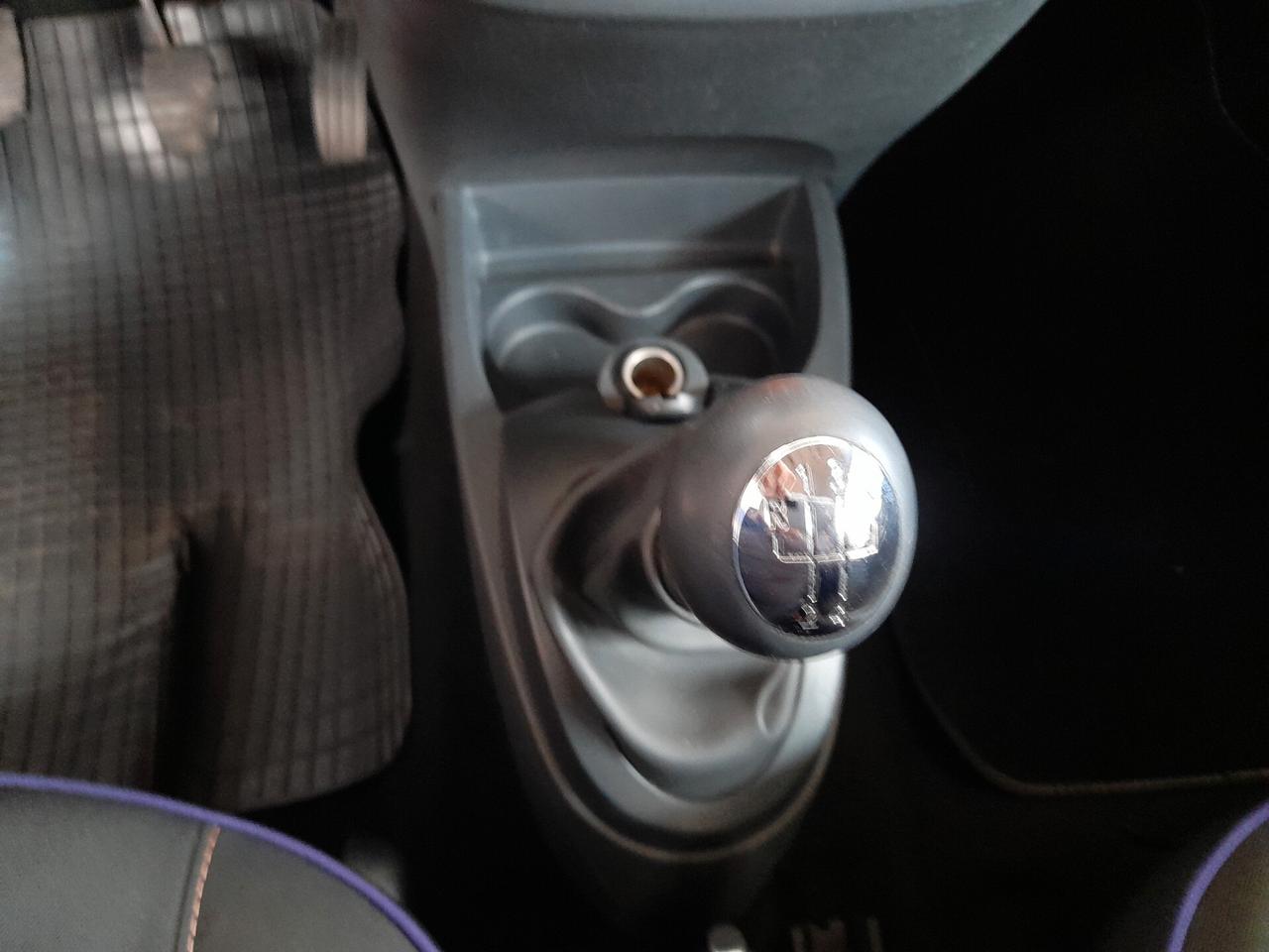 Renault Twingo 1.2 16V Live